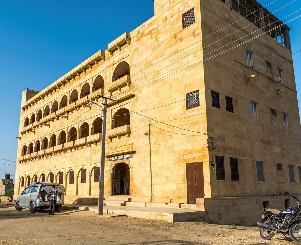 Arya Haveli Hotel Jaisalmer Buitenkant foto