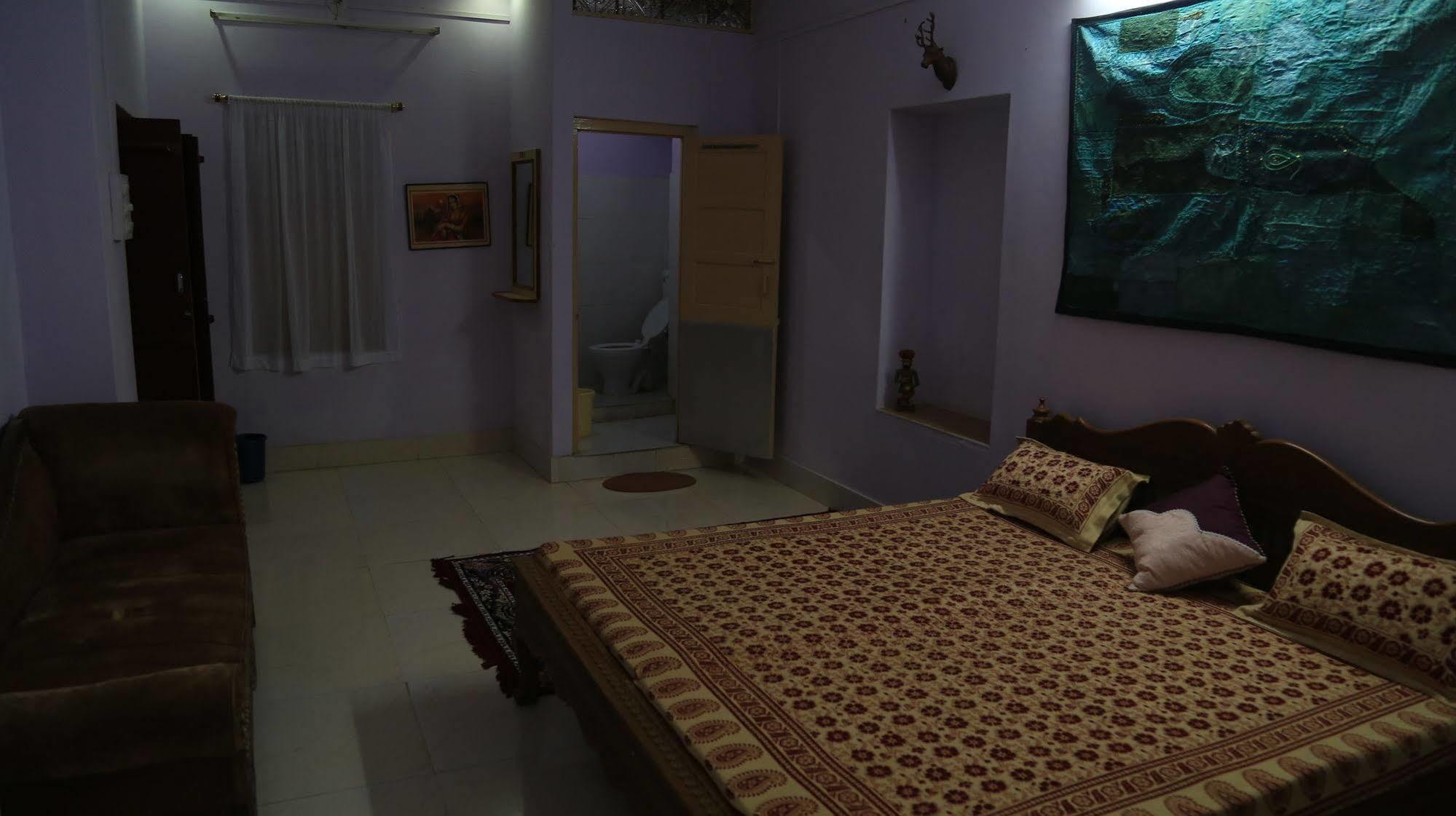 Arya Haveli Hotel Jaisalmer Buitenkant foto